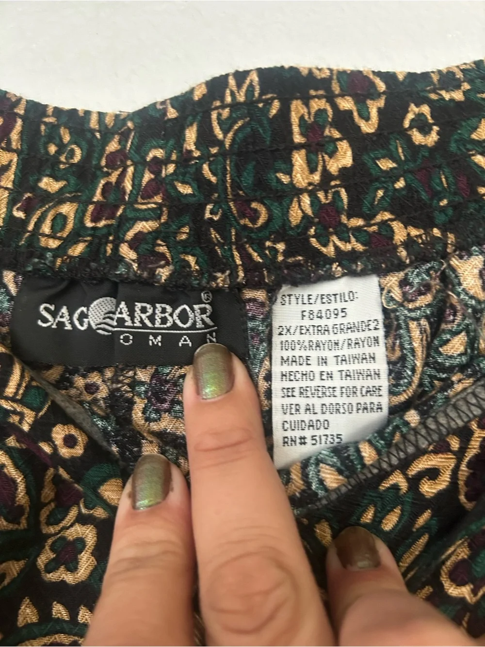 Sag harbor Floral Midi Skirt in Black and Brown blue and purple